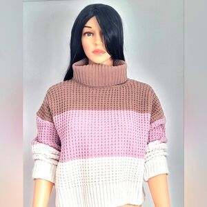 Hippie Rose, brown and white Colorblock Turtleneck Sweater. S"